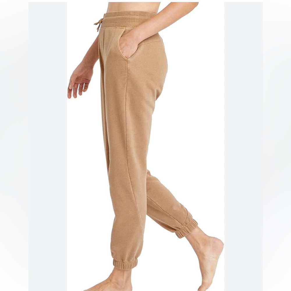 NWT All in Motion Drawstring Fleece Joggers with pockets
